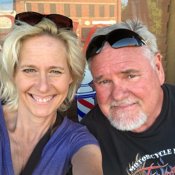 Meet your Posher, Stacie - Picture 3 of 14